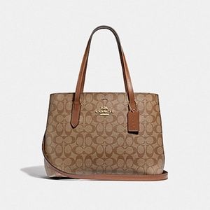 AVENUE CARRYALL IN SIGNATURE CANVAS (COACH F48735)